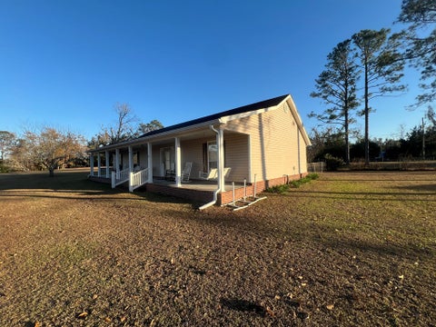Tiny photo for 96 E Main Street, Lakeland, GA 31635 (MLS # 139134)