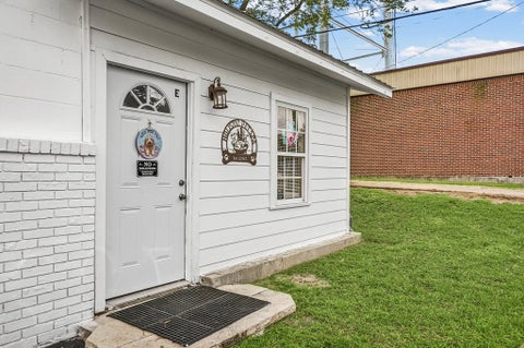 Tiny photo for 450 Stephens Street, Rochelle, GA 31079 (MLS # 142698)