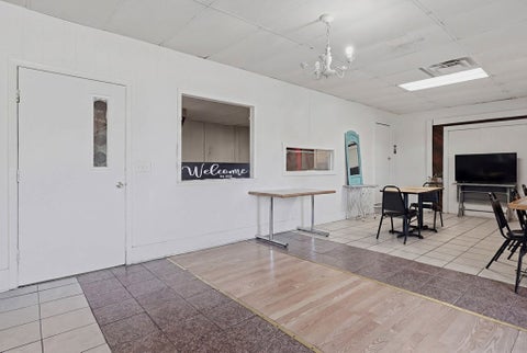Tiny photo for 450 Stephens Street, Rochelle, GA 31079 (MLS # 142698)