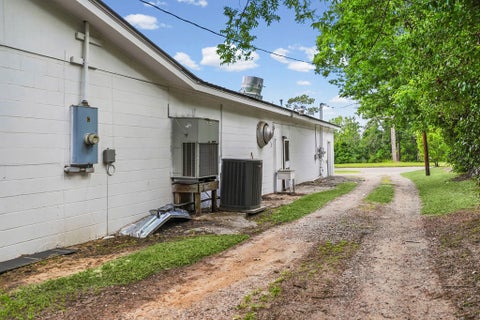 Tiny photo for 450 Stephens Street, Rochelle, GA 31079 (MLS # 142698)