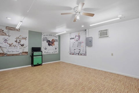 Tiny photo for 450 Stephens Street, Rochelle, GA 31079 (MLS # 142698)