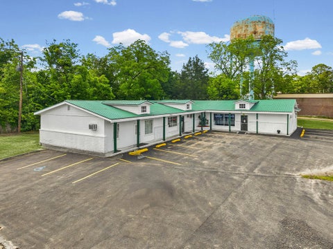 Tiny photo for 450 Stephens Street, Rochelle, GA 31079 (MLS # 142698)