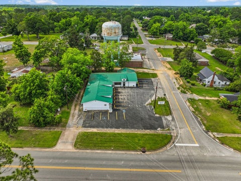 Tiny photo for 450 Stephens Street, Rochelle, GA 31079 (MLS # 142698)
