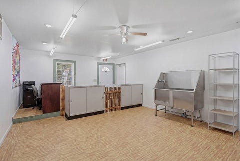 Tiny photo for 450 Stephens Street, Rochelle, GA 31079 (MLS # 142698)