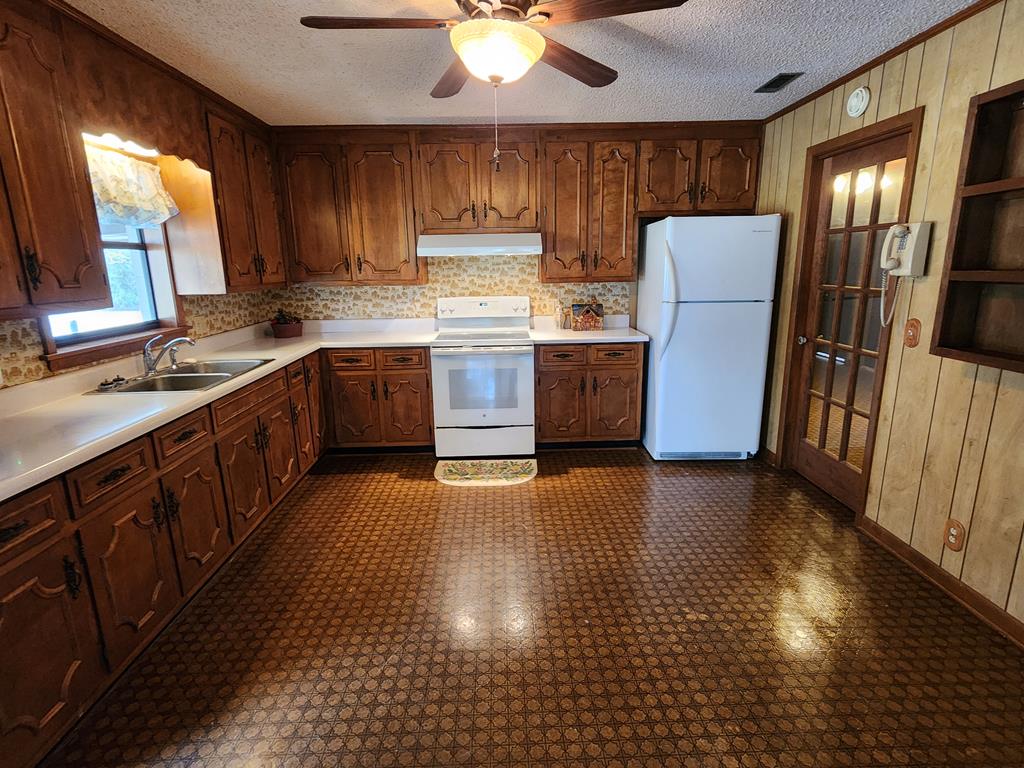 280 Horseshoe Bend Rd