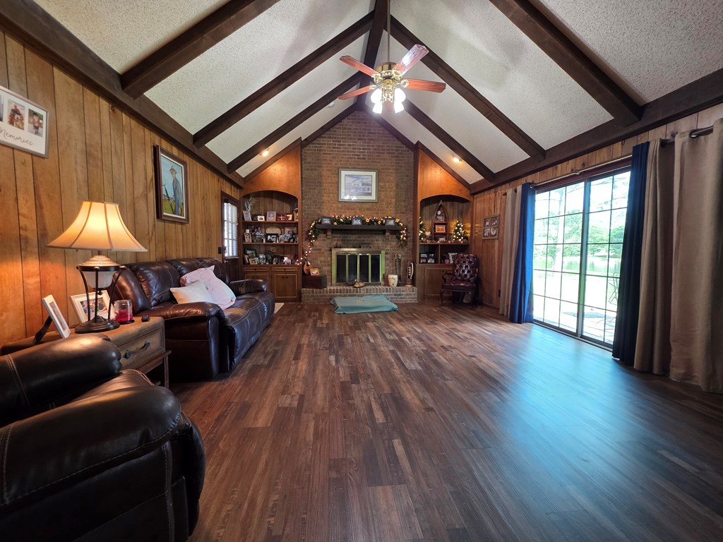 117 Meadowlark Lane