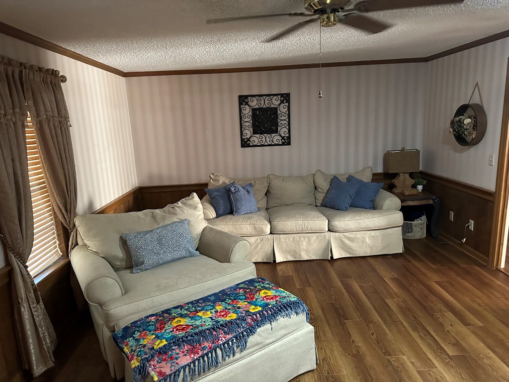 2635 Brookfield Lenox rd