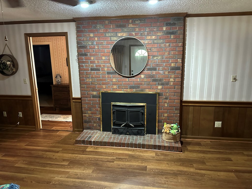 2635 Brookfield Lenox rd