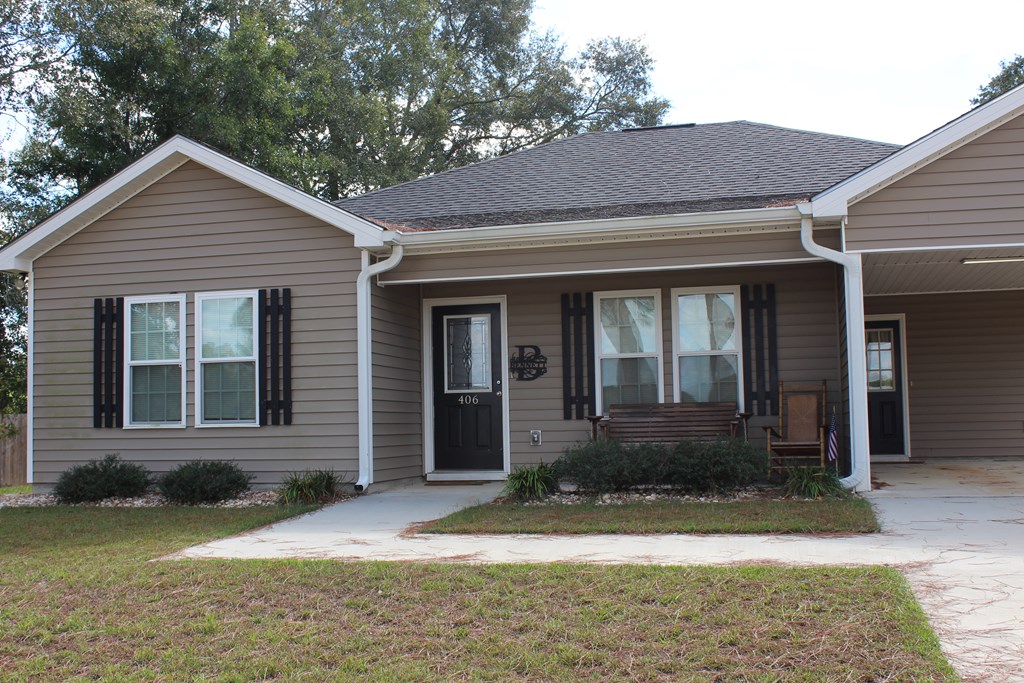 406 Old Brookfield Rd