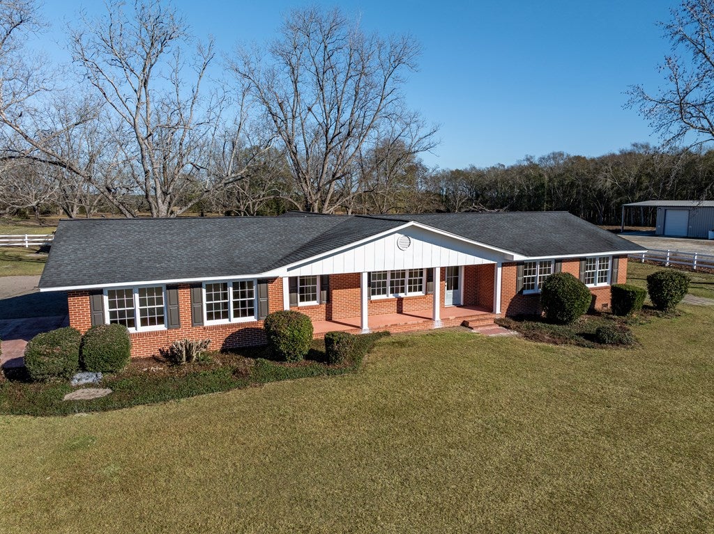 136 S Access Rd