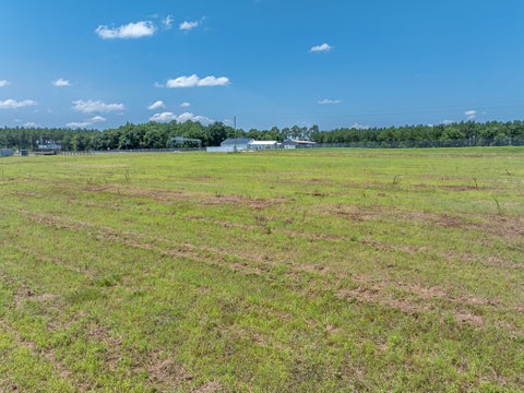 Tiny photo for 10 Access Rd, Chula, GA 31733 (MLS # 142843)