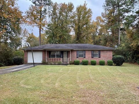 Photo of 1022 E 29th Ave, Cordele, GA 31015 (MLS # 139030)