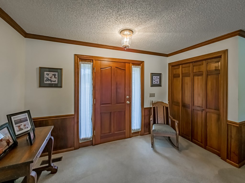 199 Meadowlark Ln