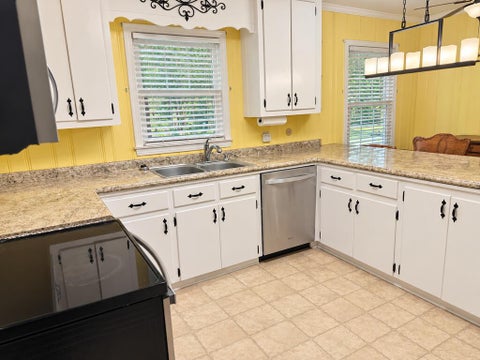 Tiny photo for 200 Morningside Dr, Sylvester, GA 31794 (MLS # 143196)
