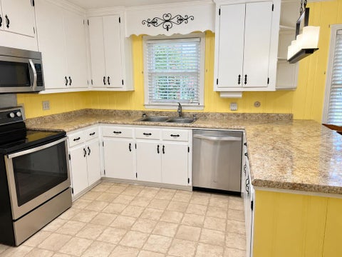 Tiny photo for 200 Morningside Dr, Sylvester, GA 31794 (MLS # 143196)