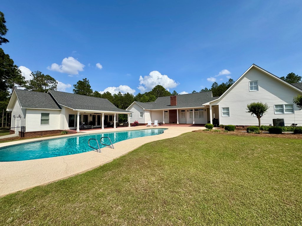 83 Plantation Dr