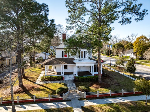 Tiny photo for 424 N Park Avenue, Tifton, GA 31794 (MLS # 143126)