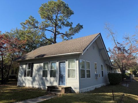 509 W Jessamine Fitzgerald GA 31750