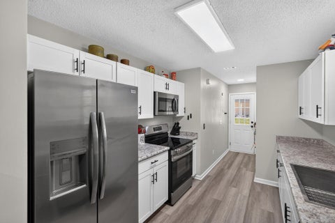 Tiny photo for 132 Kaitlyn Ct, Fitzgerald, GA 31750 (MLS # 143165)