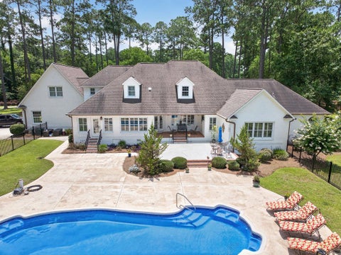Tiny photo for 95 Waterfront St, Tifton, GA 31794 (MLS # 143038)
