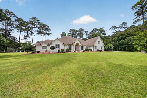 Tiny photo for 95 Waterfront St, Tifton, GA 31794 (MLS # 143038)