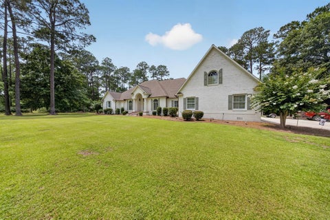 Tiny photo for 95 Waterfront St, Tifton, GA 31794 (MLS # 143038)