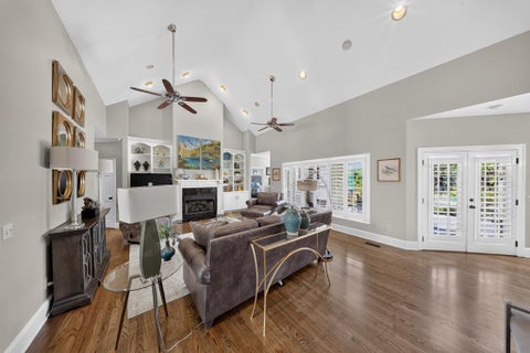 Tiny photo for 95 Waterfront St, Tifton, GA 31794 (MLS # 143038)