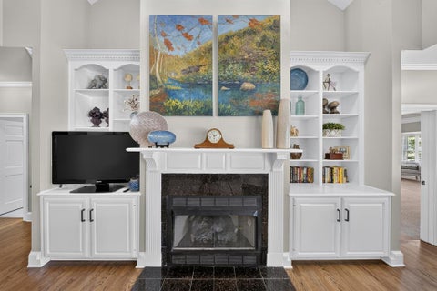 Tiny photo for 95 Waterfront St, Tifton, GA 31794 (MLS # 143038)