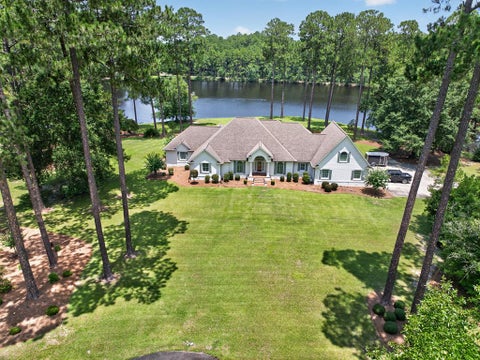 Tiny photo for 95 Waterfront St, Tifton, GA 31794 (MLS # 143038)