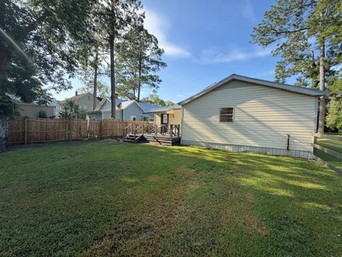 Tiny photo for 507 W Pine St, Fitzgerald, GA 31750 (MLS # 142868)