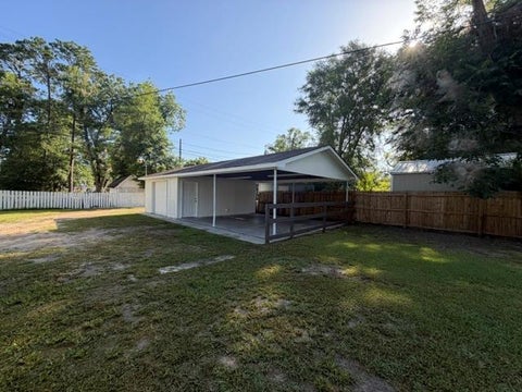 Tiny photo for 507 W Pine St, Fitzgerald, GA 31750 (MLS # 142868)