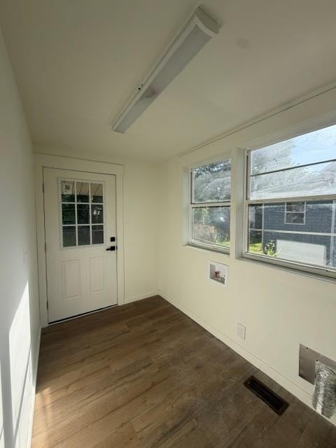 Tiny photo for 507 W Pine St, Fitzgerald, GA 31750 (MLS # 142868)