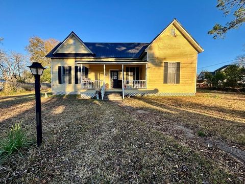 Photo of 207 N Ash Street, Ocilla, GA 31774 (MLS # 141322)