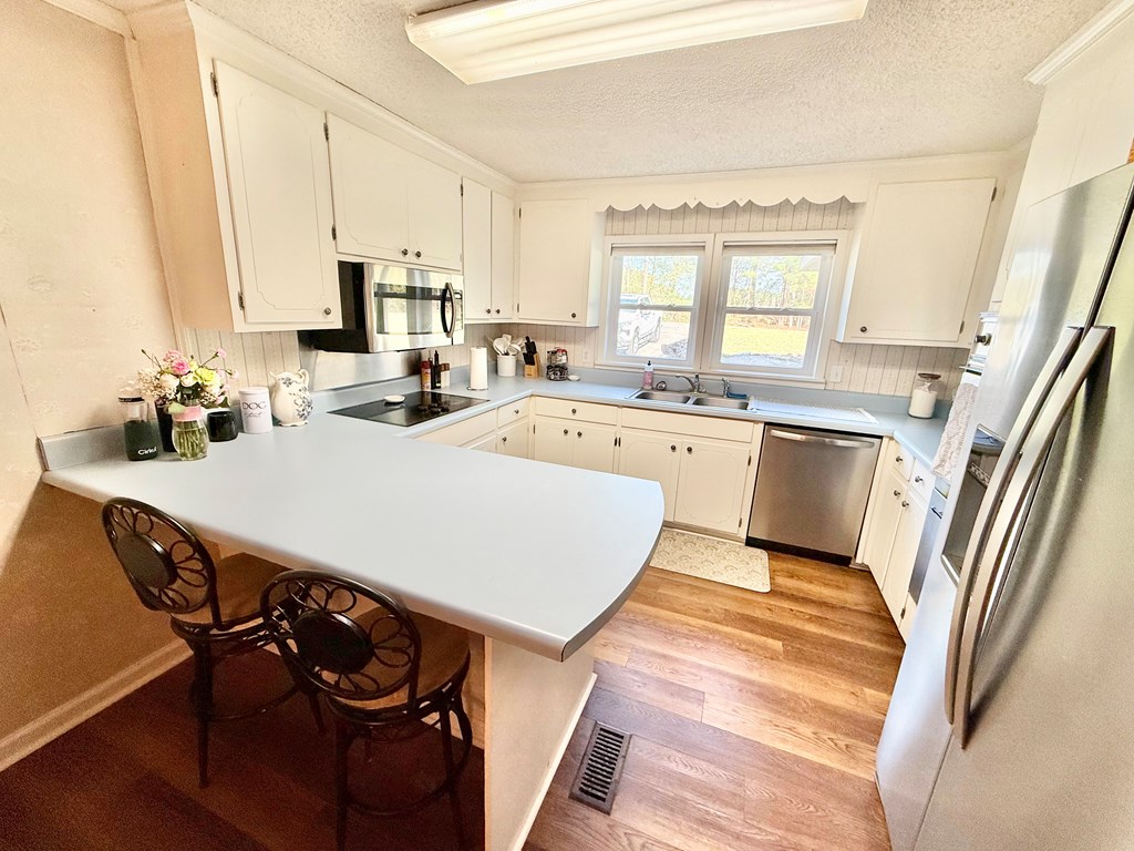 2635 Brookfield Lenox Rd