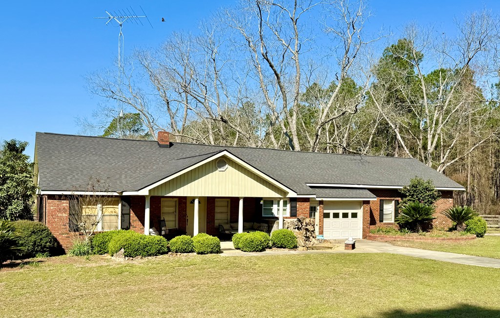 2635 Brookfield Lenox Rd