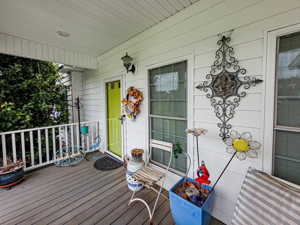 110 Surrey Circle