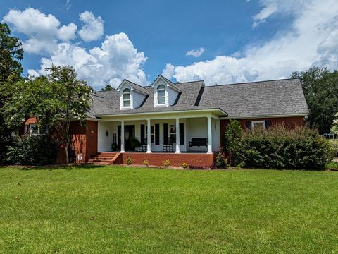 Photo of 114 Creole Ct, Fitzgerald, GA 31750 (MLS # 138578)
