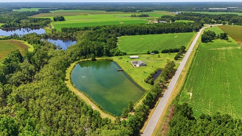 Tiny photo for 713 Jacksonville Highway, Fitzgerald, GA 31750 (MLS # 142926)