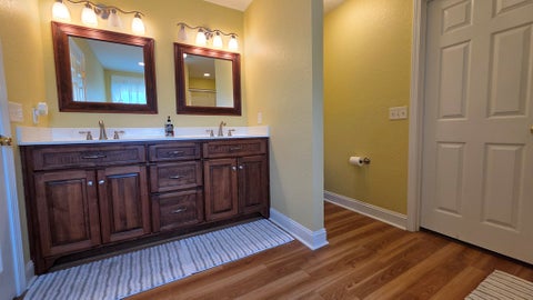 Tiny photo for 713 Jacksonville Highway, Fitzgerald, GA 31750 (MLS # 142926)