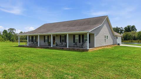 Photo of 713 Jacksonville Highway, Fitzgerald, GA 31750 (MLS # 142926)