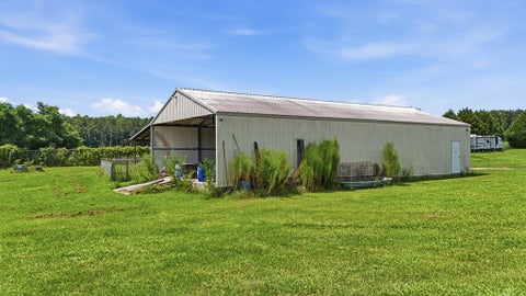 Tiny photo for 713 Jacksonville Highway, Fitzgerald, GA 31750 (MLS # 142926)