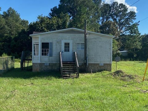Tiny photo for 305 W Crockett St, Sylvester, GA 31791 (MLS # 143088)