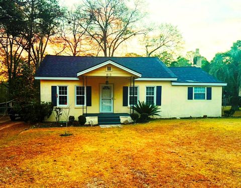 Photo of 813 Belmont Ave, Tifton, GA 31794 (MLS # 141259)