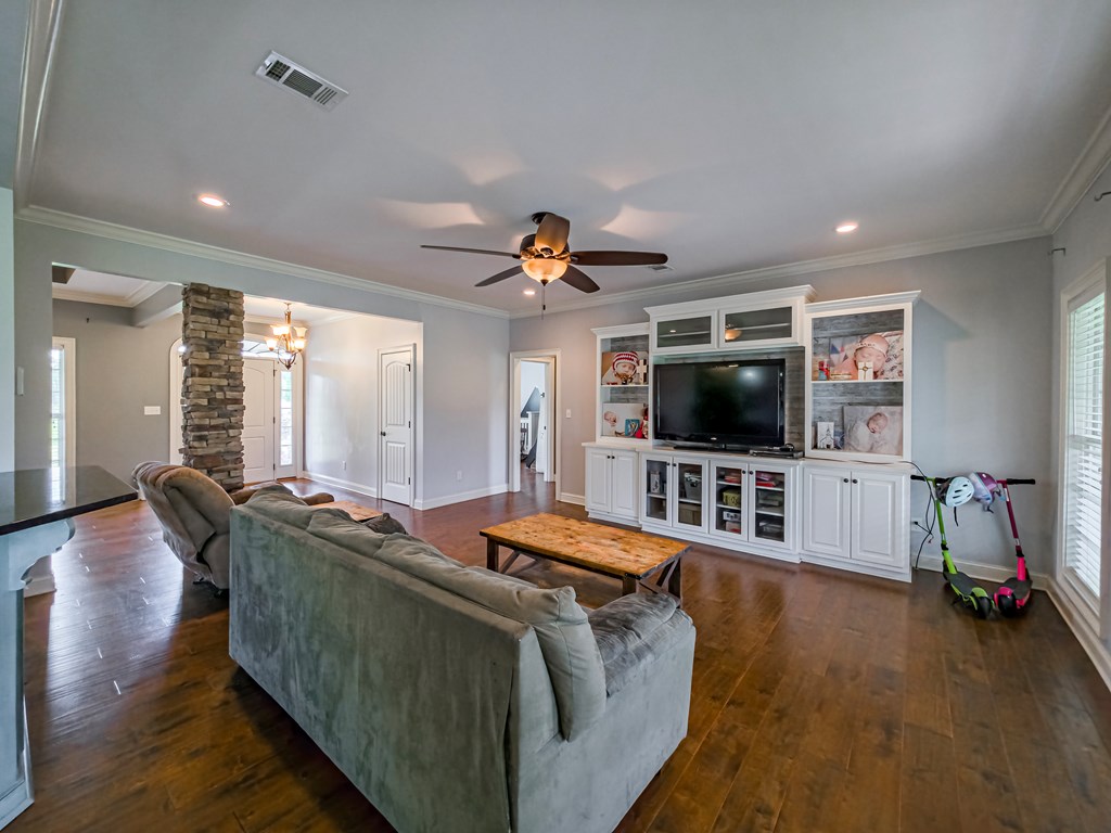 202 Ausby Rd.