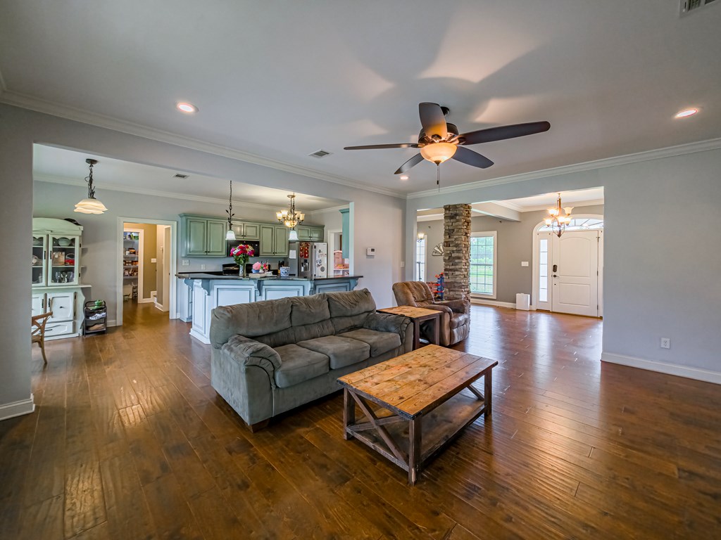 202 Ausby Rd.