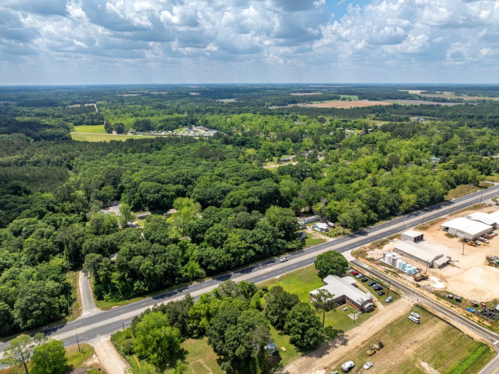 1.91 ac HWY 82 W/Cherry Street
