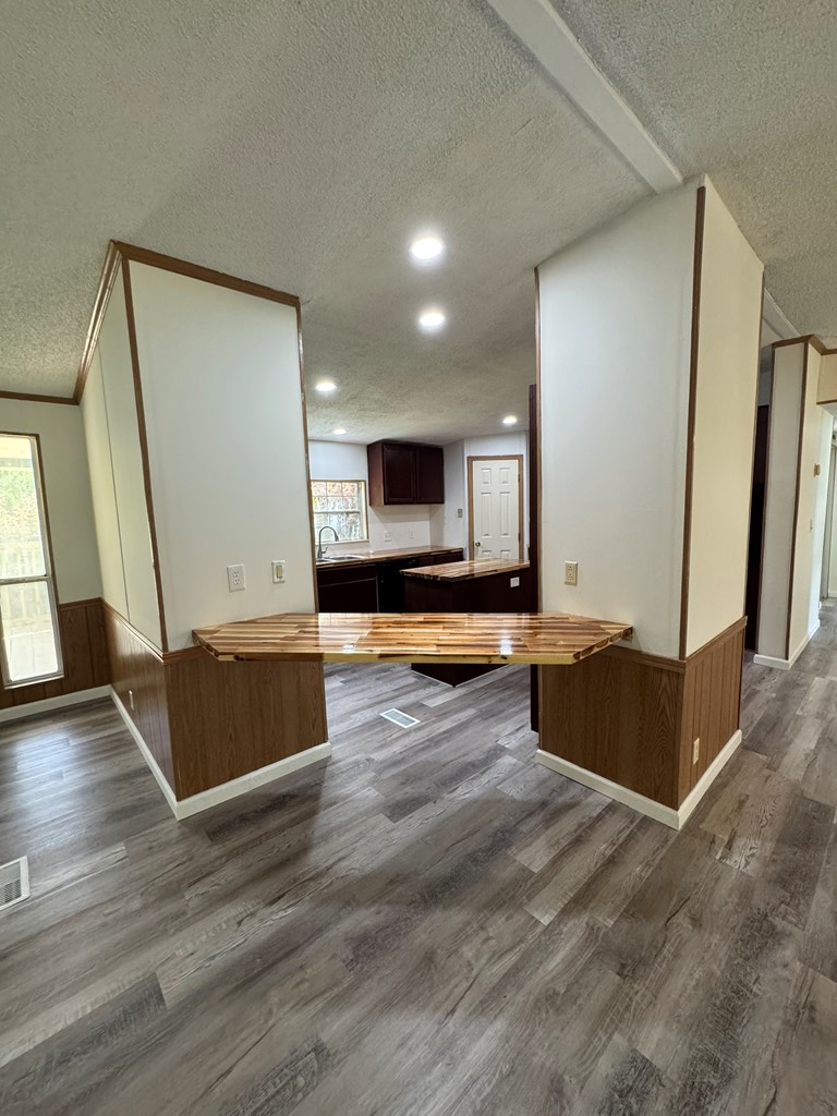 3678 Thronateeska Way