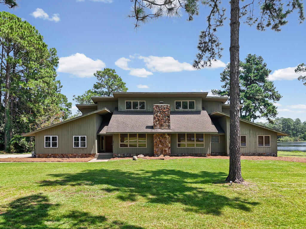 5307 Forest Lake Drive