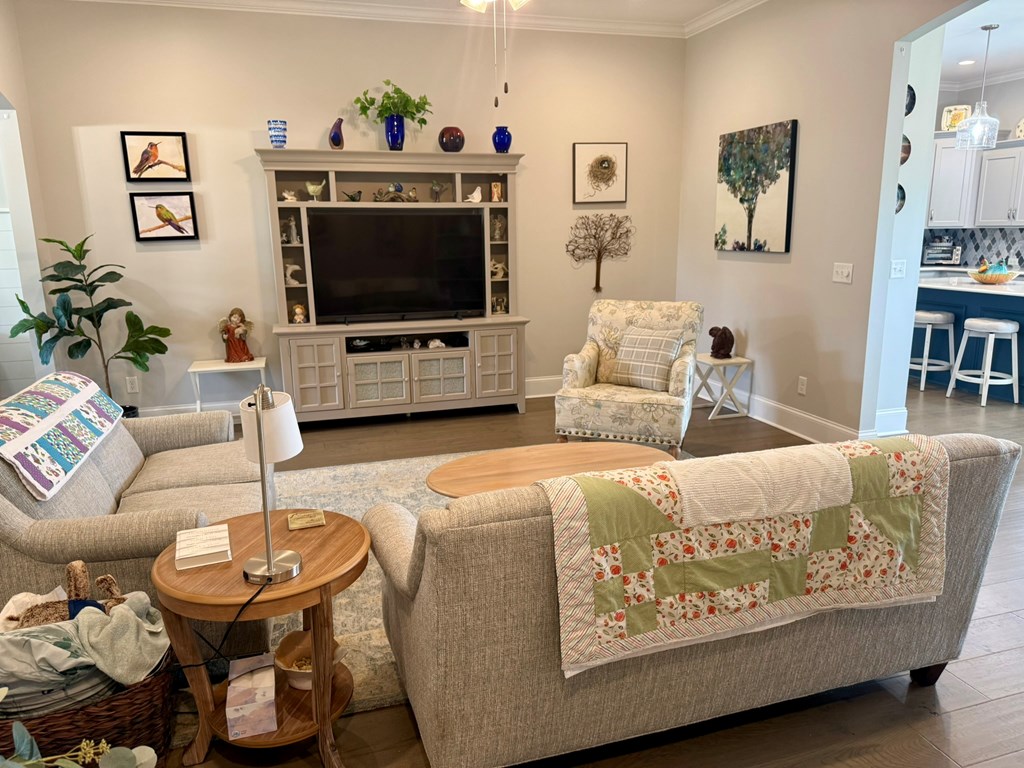 312 Findley Chase