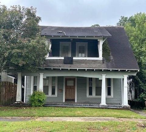 Photo of 325 S Lee St, Fitzgerald, GA 31750 (MLS # 138352)